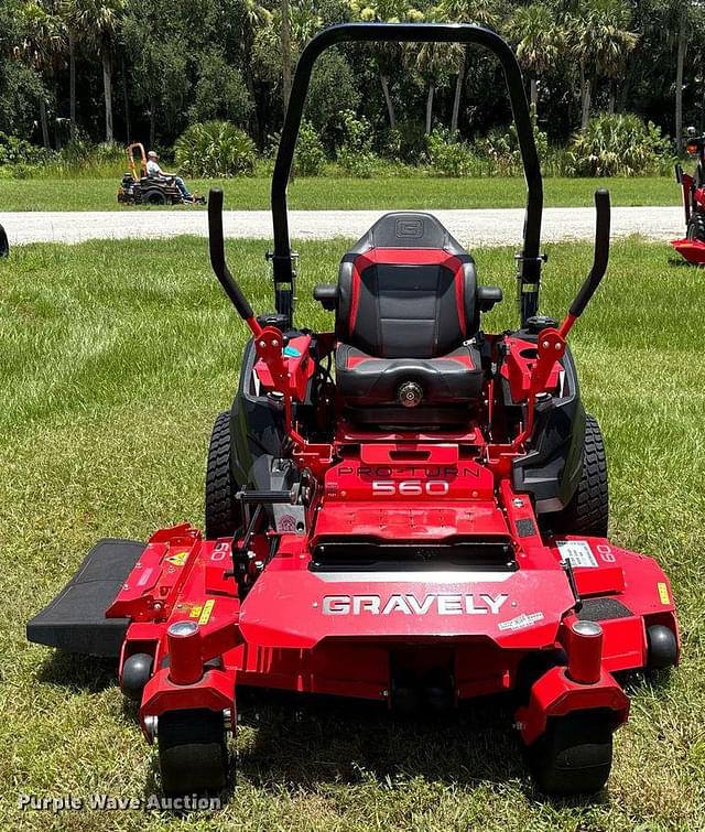 Image of Gravely Pro-Turn 560 equipment image 1
