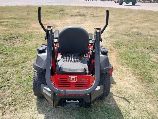 Image of Gravely Pro-Turn 60 equipment image 3