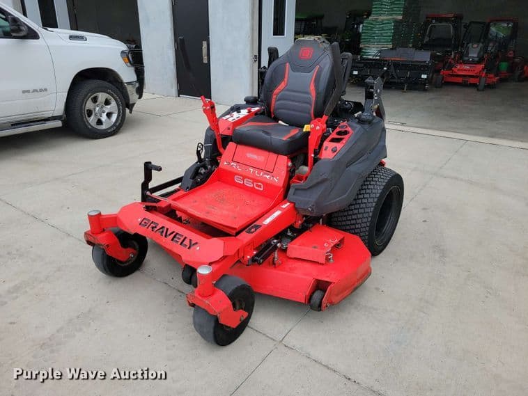 Image of Gravely Pro-Turn 660 Primary image