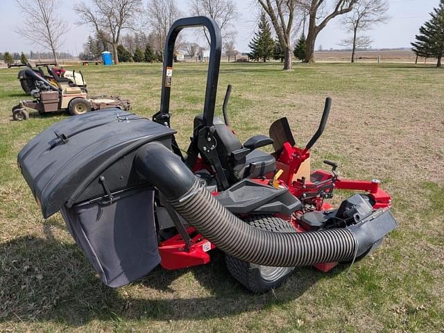 Image of Gravely Pro-Turn ZX equipment image 4