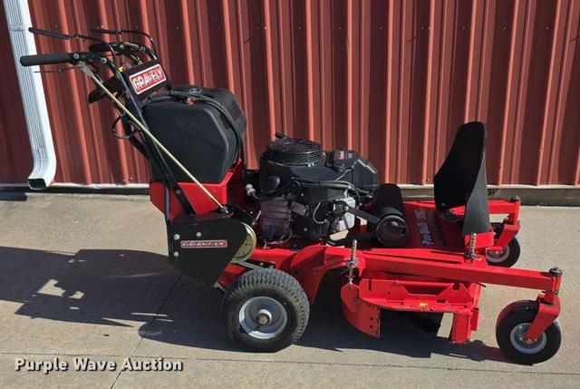 Image of Gravely Pro-Walk 32 equipment image 2