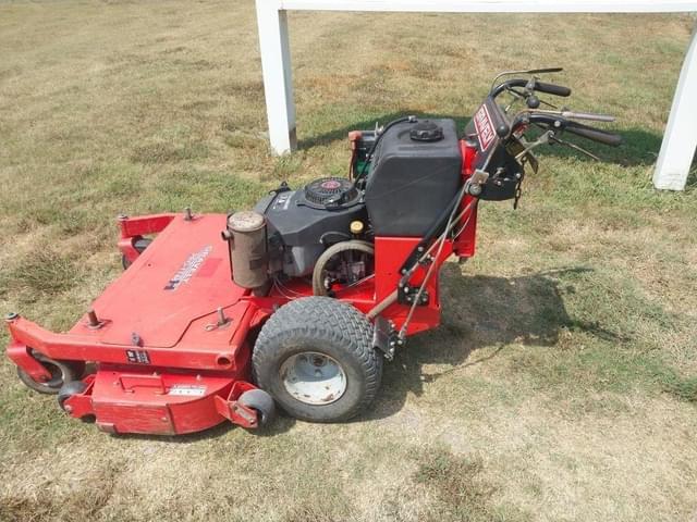 Image of Gravely PRO-1748H equipment image 4