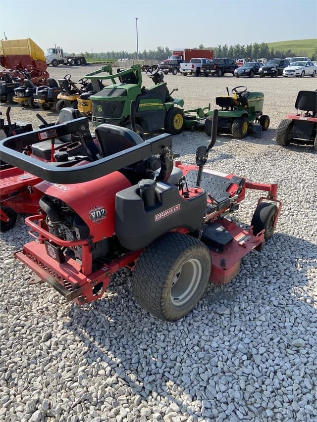 Image of Gravely 260 equipment image 2