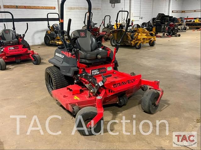 Image of Gravely Pro-Turn 260 equipment image 2