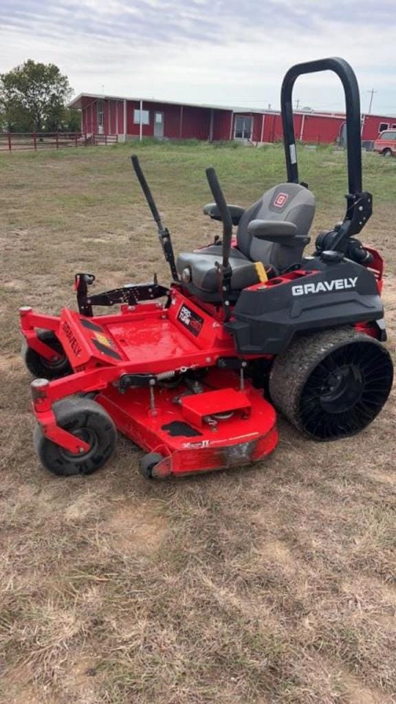 Main image Gravely Pro-Turn 260