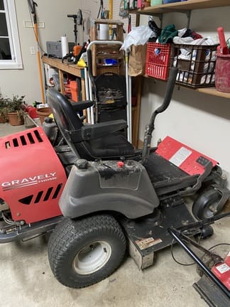 Gravely ZT2148 Equipment Image0