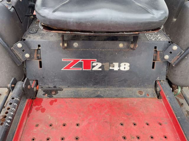 Image of Gravely ZT2148 equipment image 1
