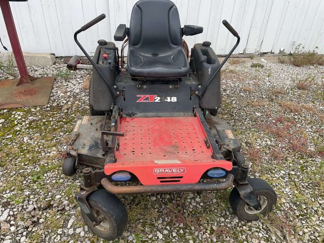 Image of Gravely ZT2148 equipment image 2