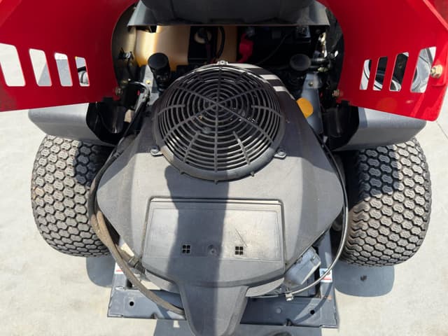 Image of Gravely ZT42 equipment image 4