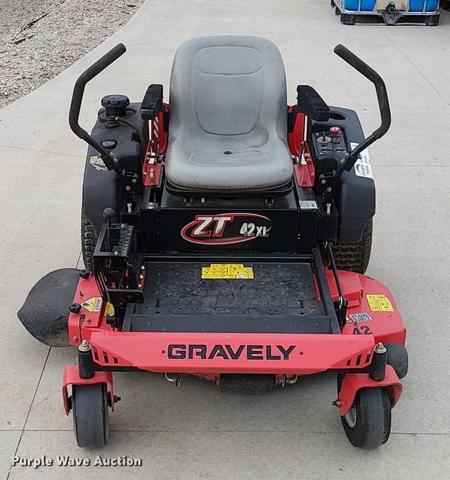 Image of Gravely ZT42XL equipment image 1