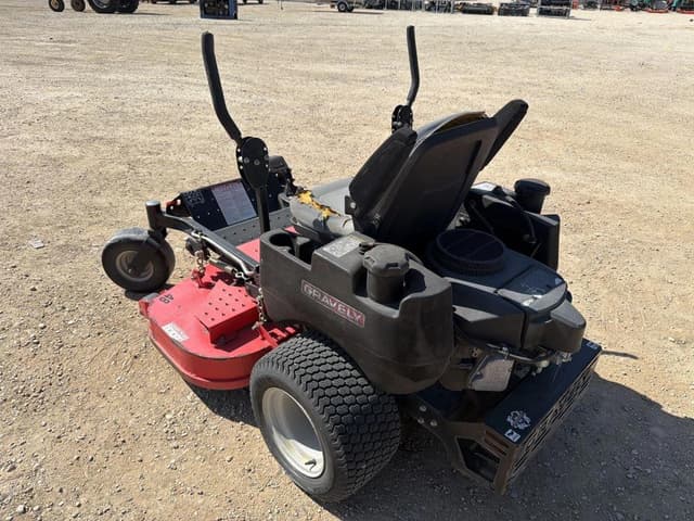 Image of Gravely ZT48HD equipment image 1