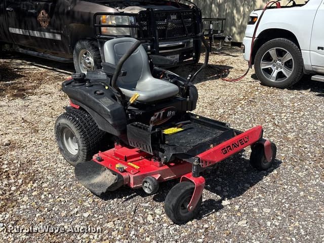 Image of Gravely ZT48XL equipment image 2