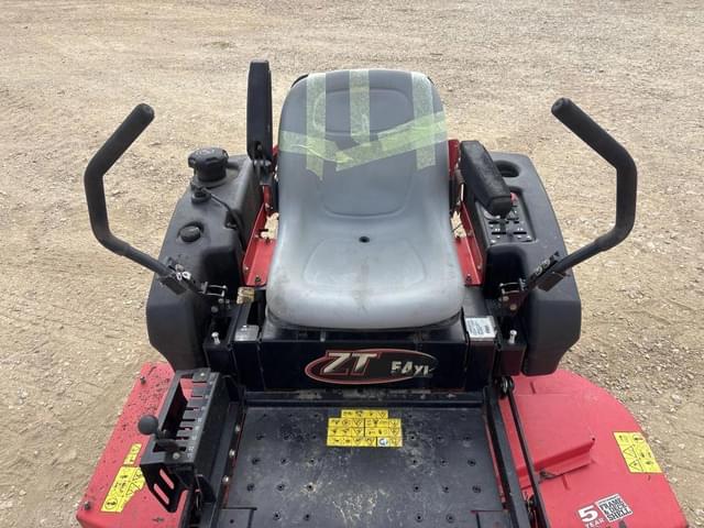 Image of Gravely ZT54XL equipment image 4