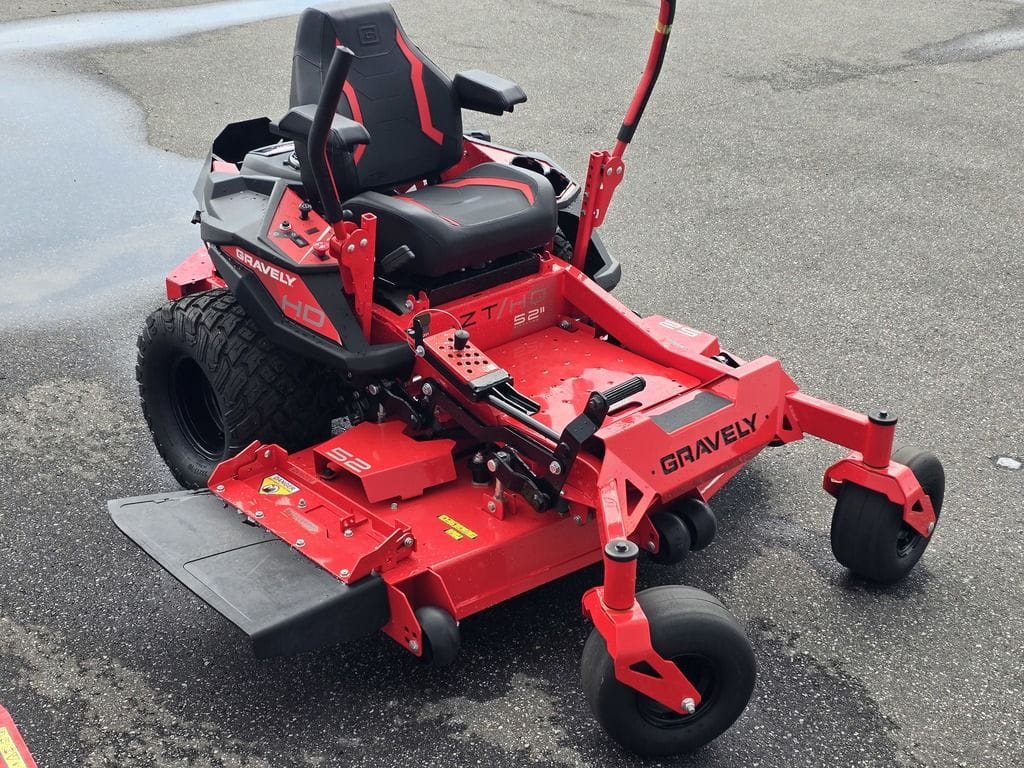 2026 Gravely ZT HD Equipment Image0