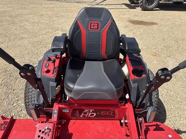 Image of Gravely ZT60HD equipment image 4