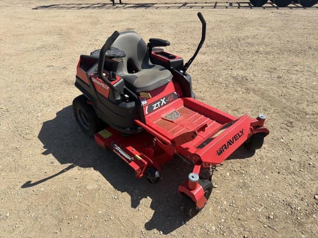 Image of Gravely ZTX-42 equipment image 2