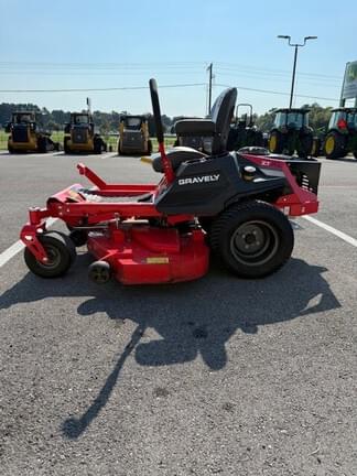 Image of Gravely ZTXL 52 equipment image 2