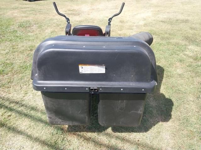 Image of Gravely ZT1540 equipment image 3