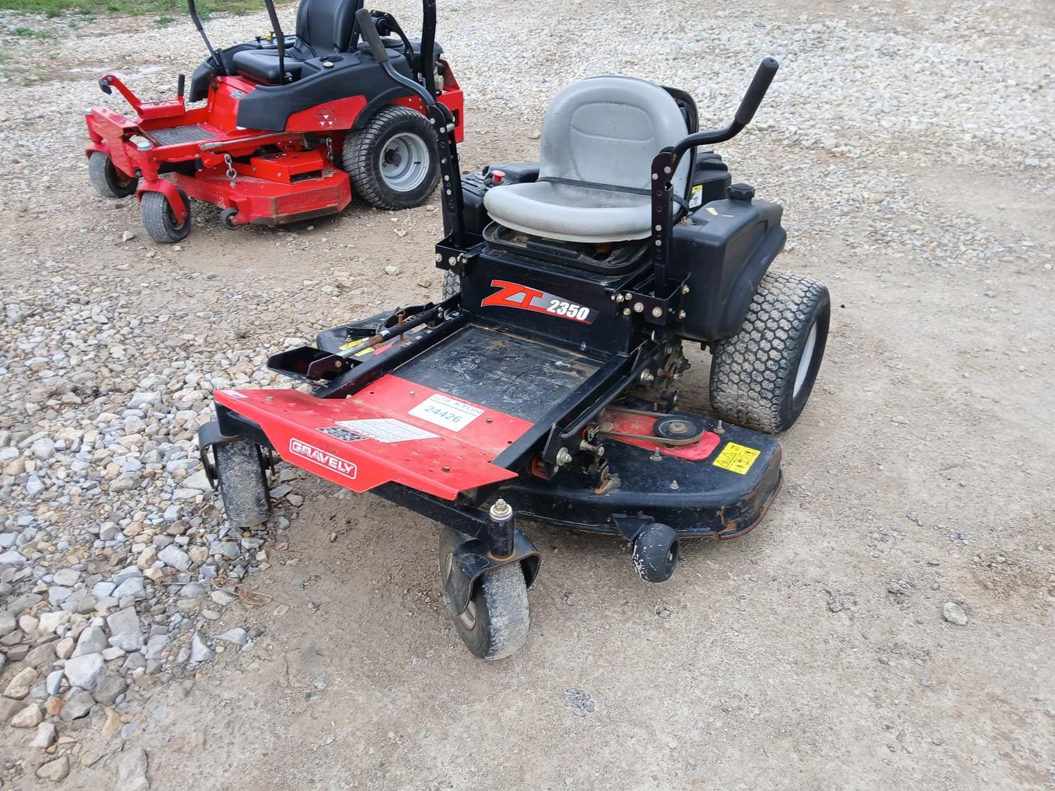 Gravely ZT2350 Equipment Image0