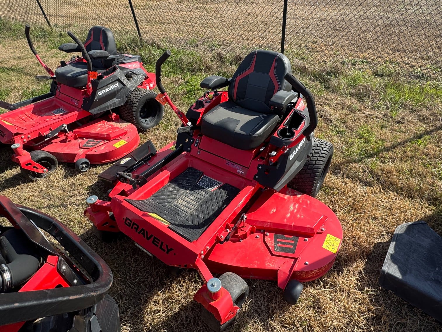 Gravely ZTXL-60 Equipment Image0