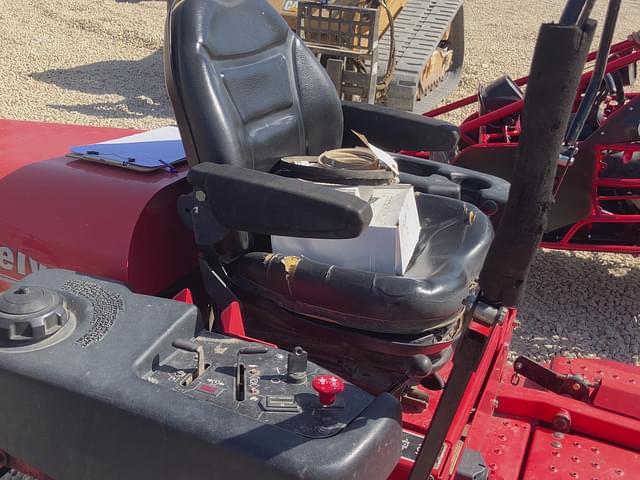 Image of Gravely Pro-Master 260 equipment image 2