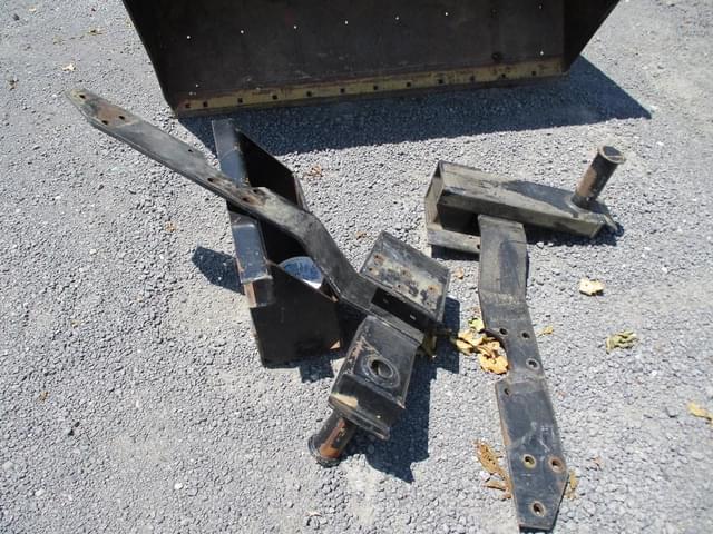 Image of Great Bend 660 equipment image 2