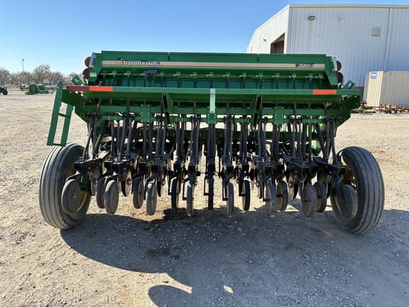 Image of Great Plains 1006NT equipment image 3