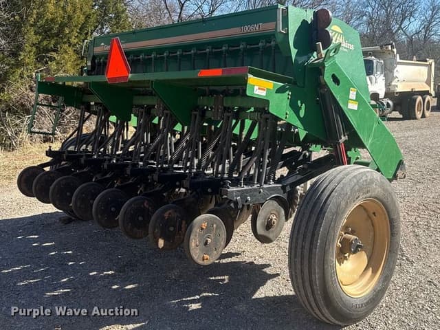 Image of Great Plains 1006NT equipment image 4