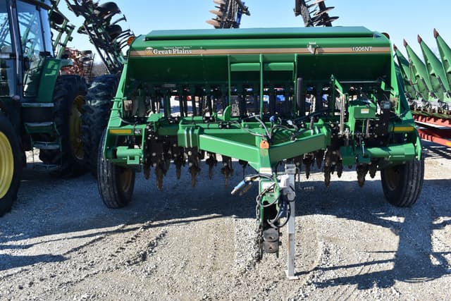 Image of Great Plains 1006NT equipment image 1