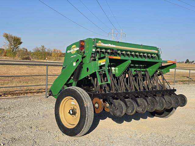 Image of Great Plains 1006NT equipment image 3