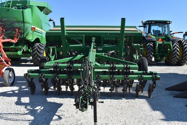 Image of Great Plains 1200 equipment image 1