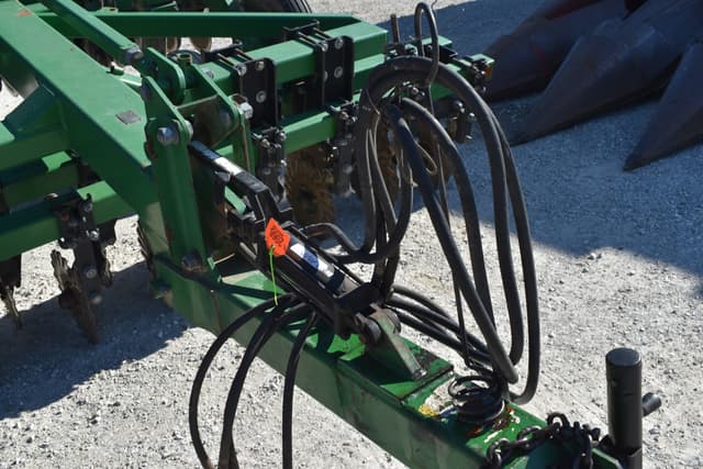 Image of Great Plains 1200 equipment image 4