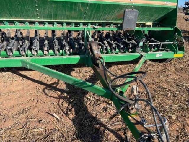 Image of Great Plains 1300 equipment image 2