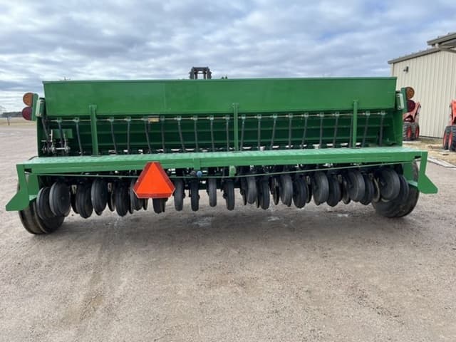 Image of Great Plains 1300 equipment image 3