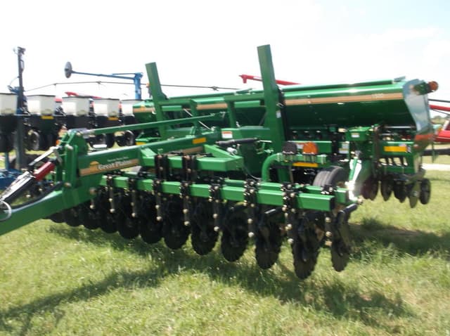 Image of Great Plains 1500 equipment image 3