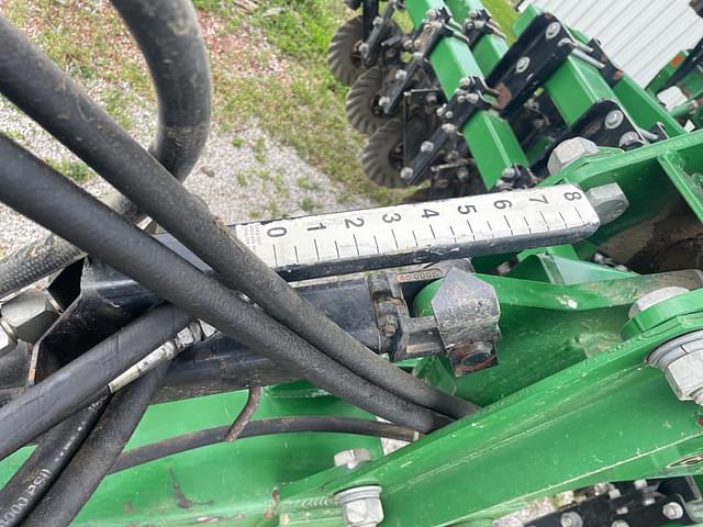 Image of Great Plains Solid Stand 1500 equipment image 2