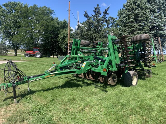 Image of Great Plains 1800TM equipment image 1