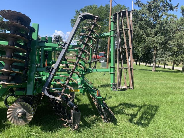 Image of Great Plains 1800TM equipment image 4