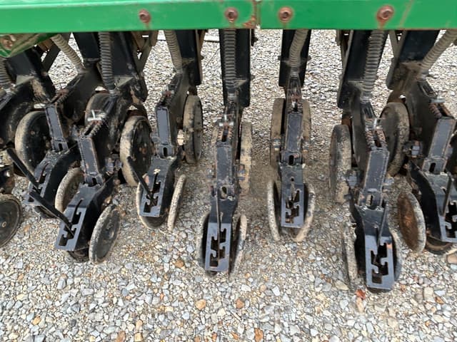 Image of Great Plains Solid Stand 2020 equipment image 4