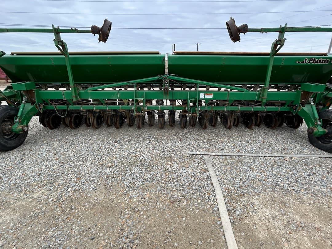 Image of Great Plains Solid Stand 2020 Primary image