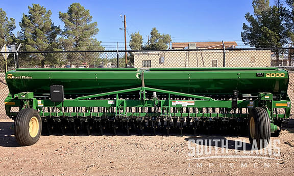 Image of Great Plains 2000 equipment image 2