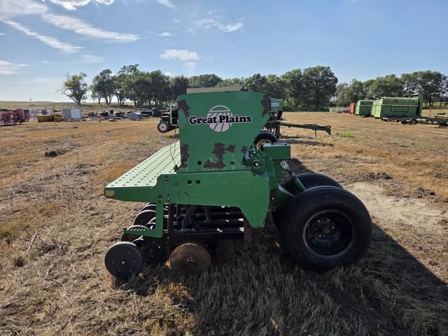 Image of Great Plains 2000 equipment image 2