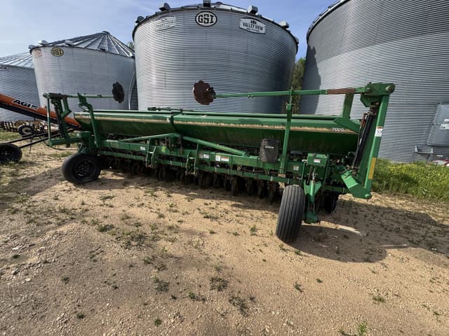Image of Great Plains 2020 equipment image 2