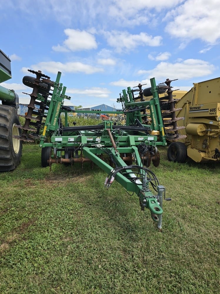 Main image Great Plains 2200TT