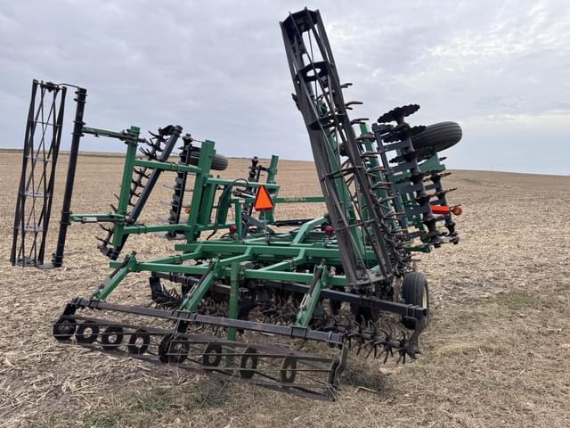 Image of Great Plains 2200TT equipment image 1