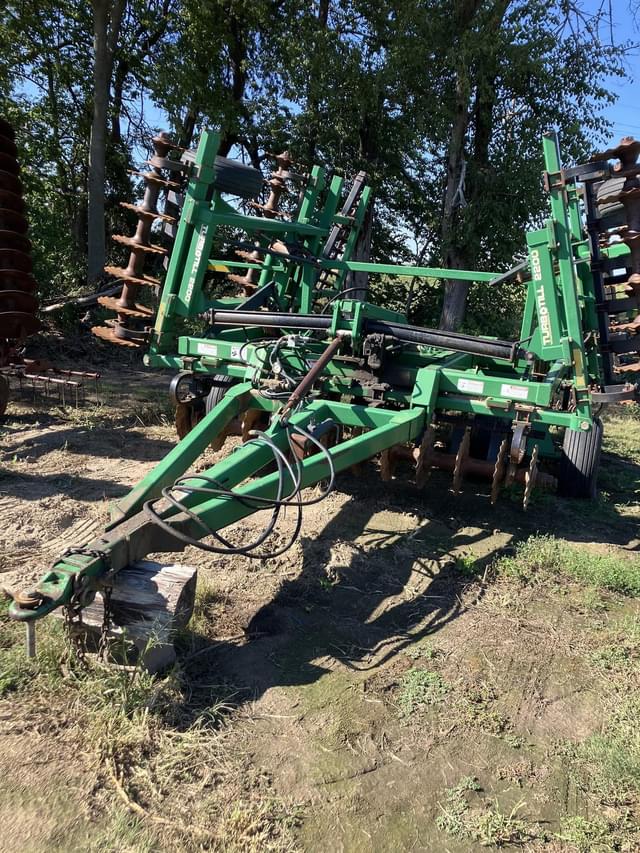 Image of Great Plains 2200TT equipment image 1