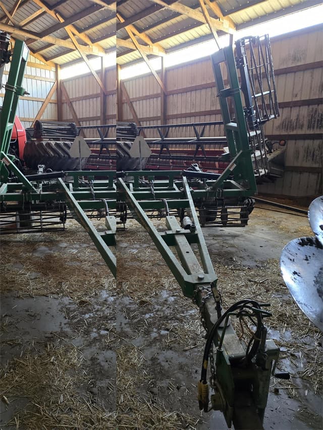 Image of Great Plains 2325SC equipment image 1