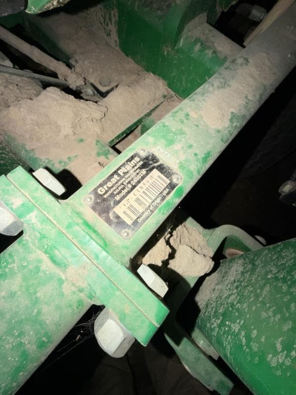 Image of Great Plains 2400TM equipment image 4