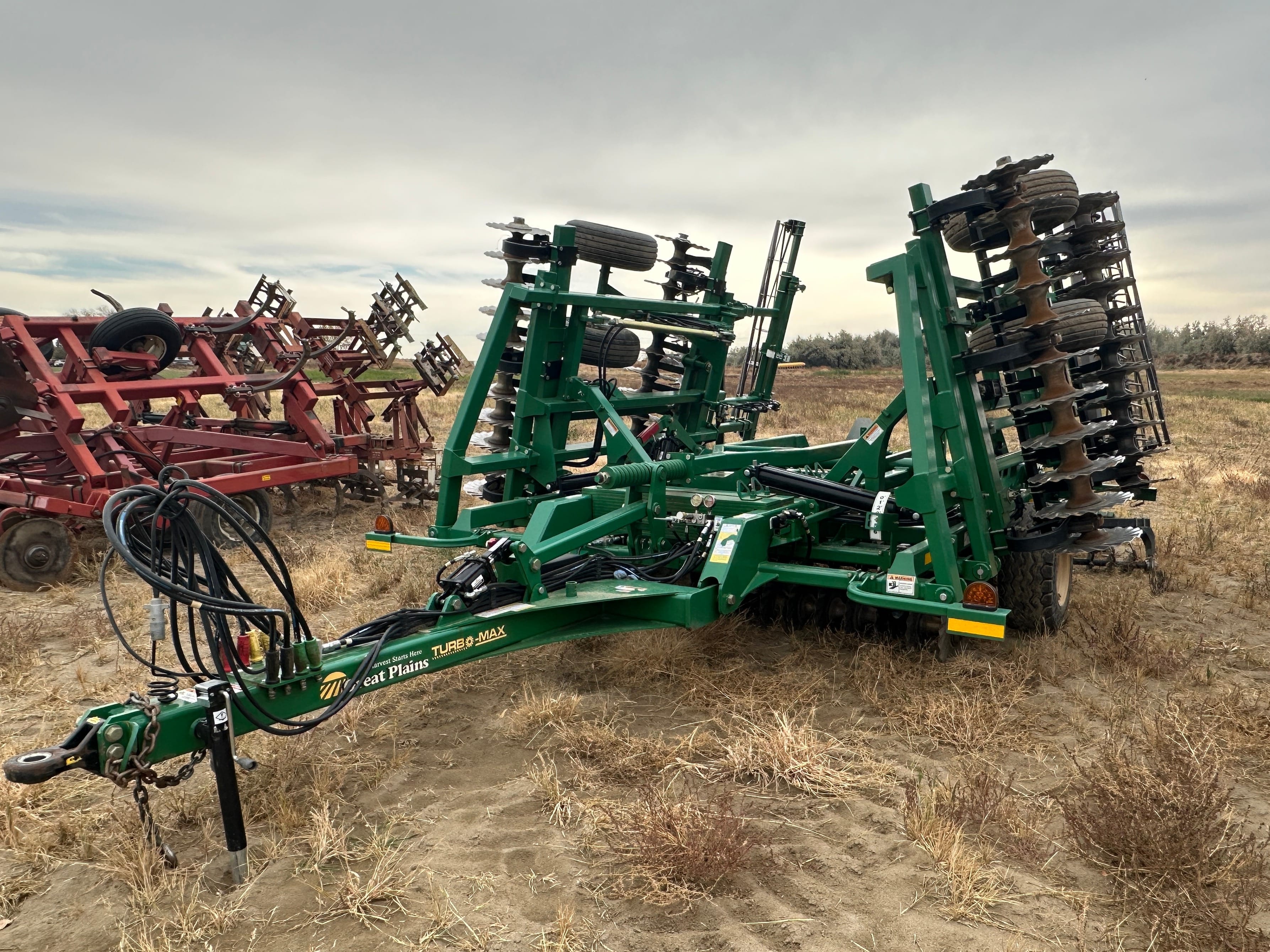 Great Plains 2400TM Equipment Image0