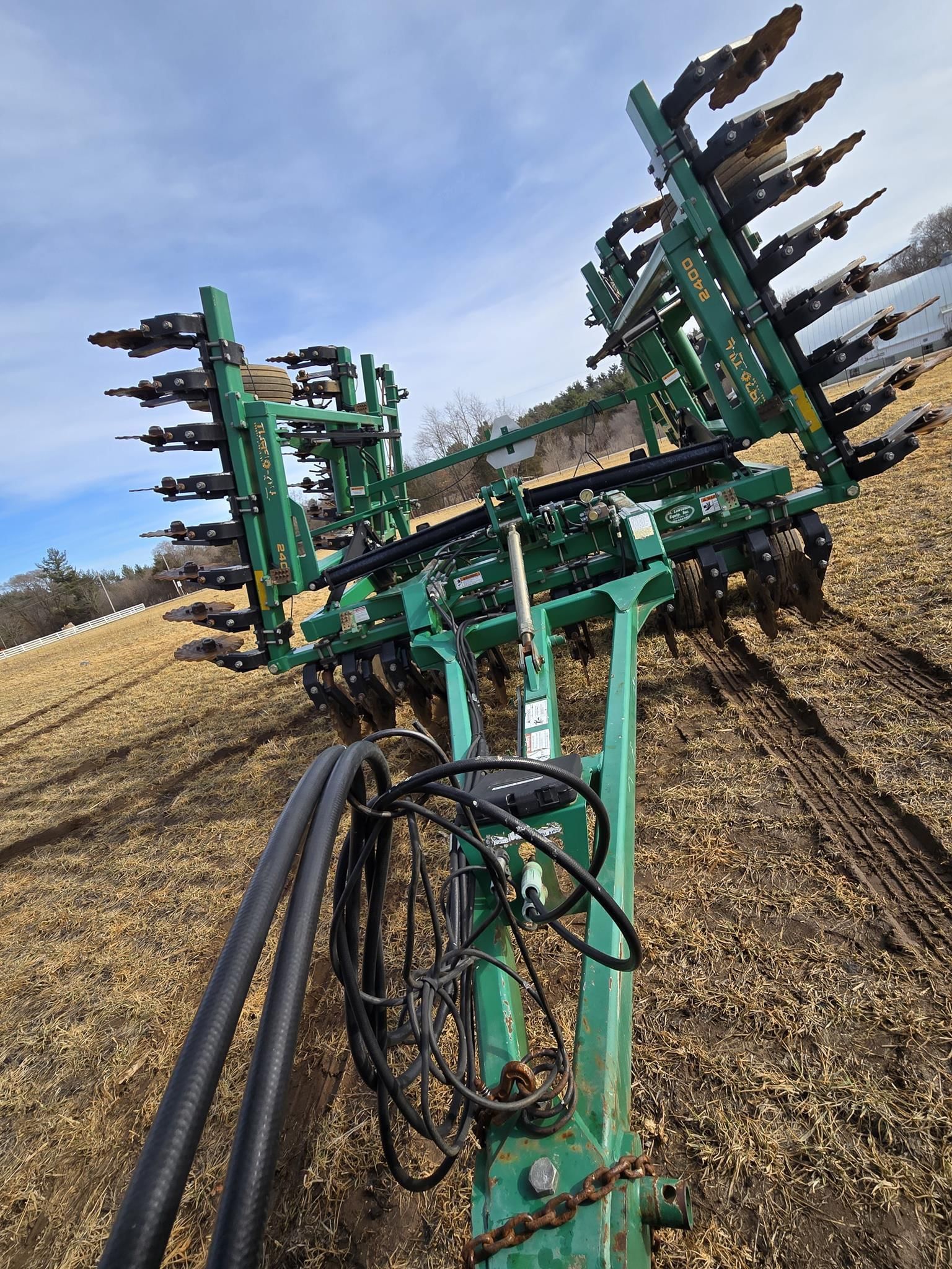 Main image Great Plains 2400TT